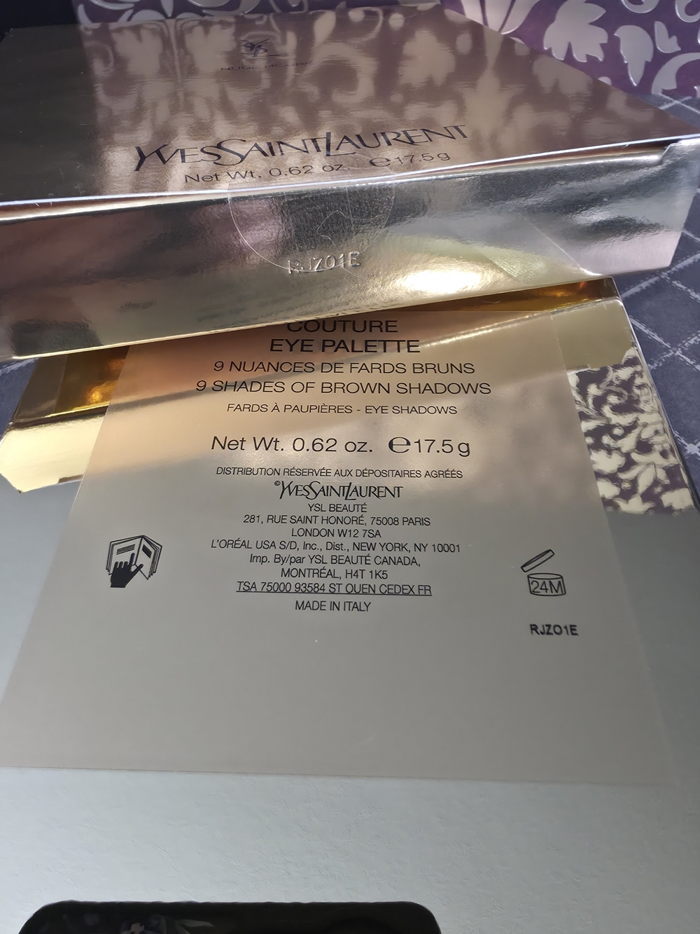 Yves Saint Laurent Neutral Glow Eyeshadow Palette — Nude Hours - Picture 5 of 6